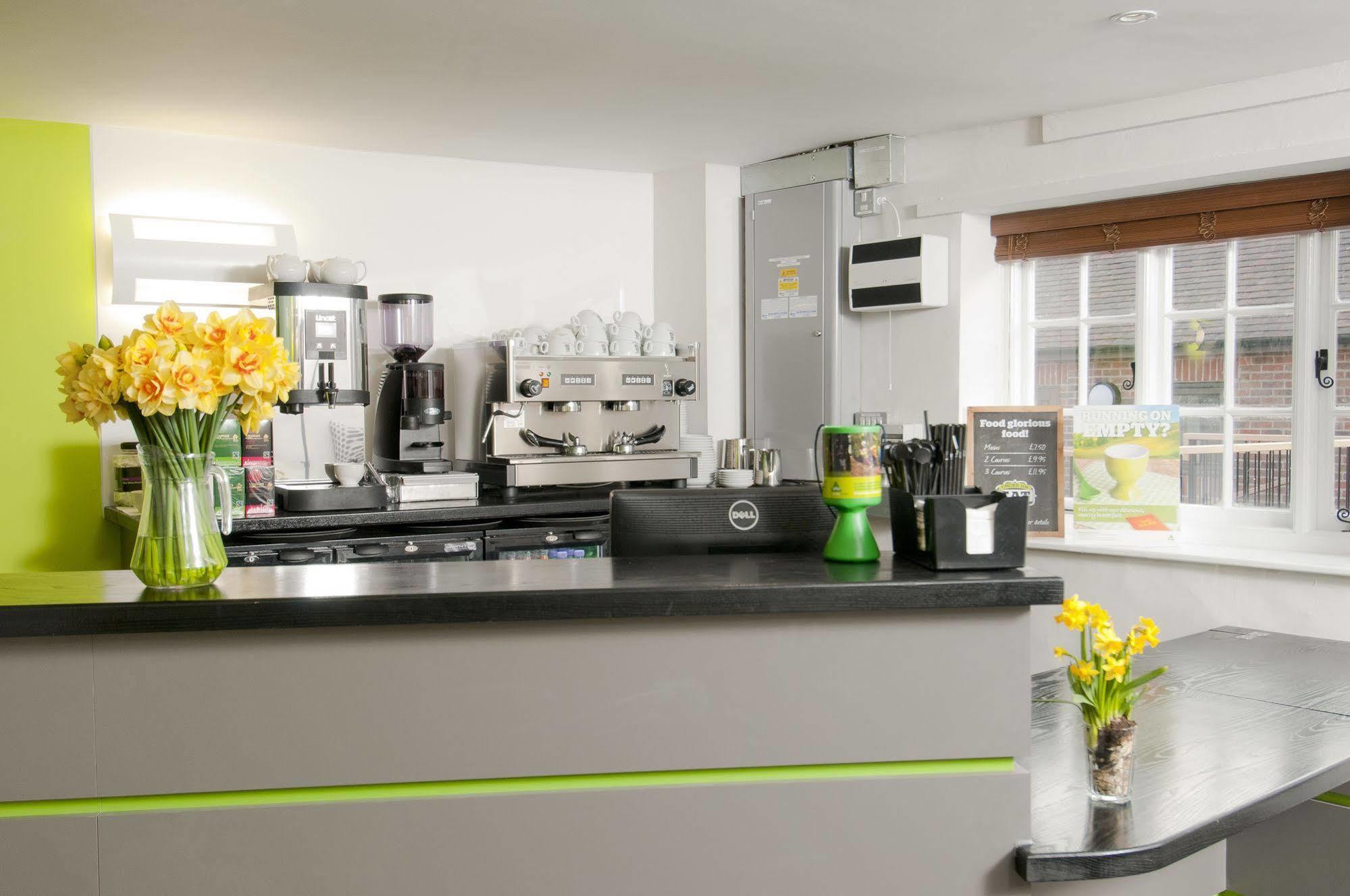 Yha South Downs Hostel Луис Екстериор снимка