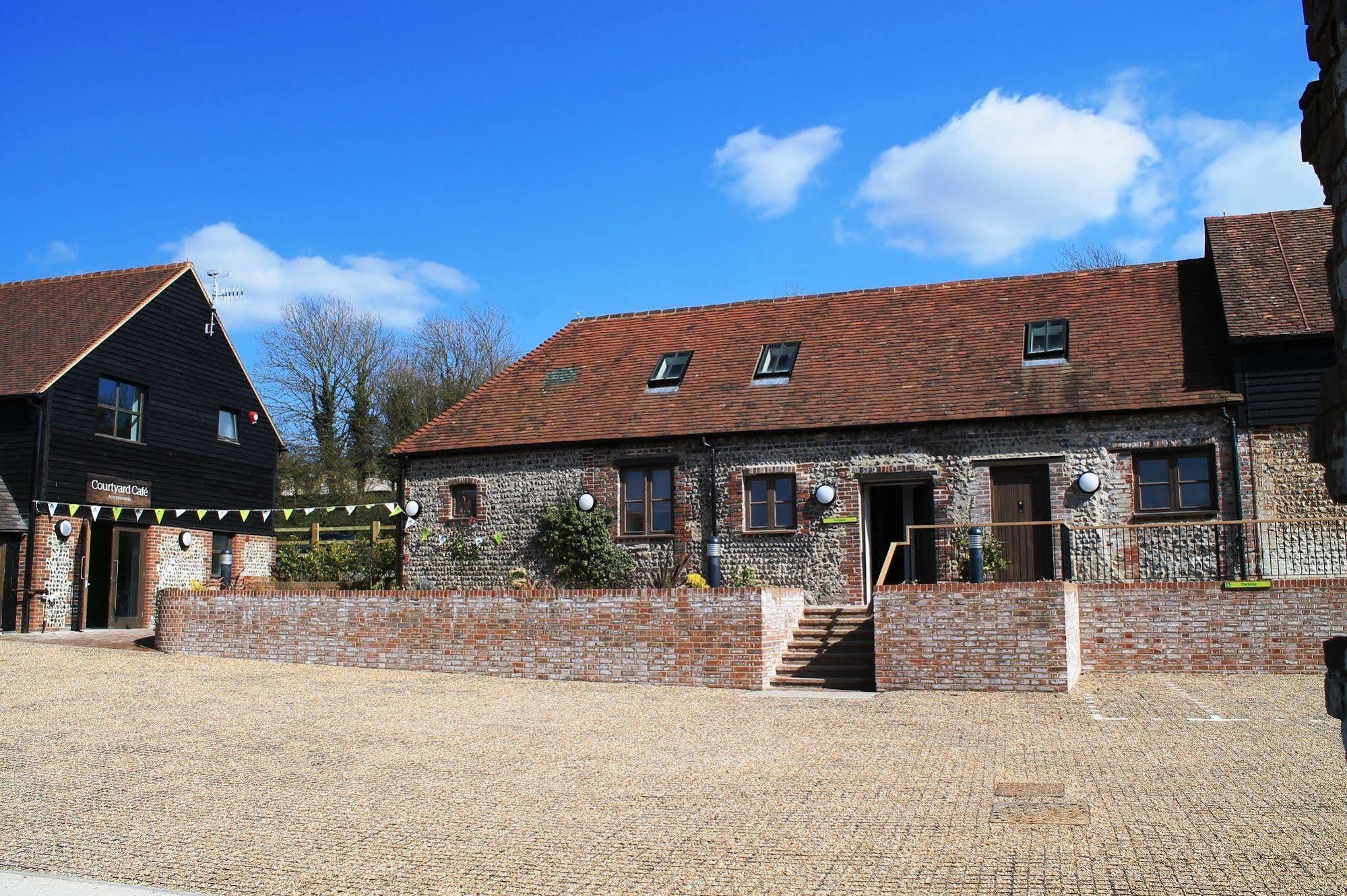 Yha South Downs Hostel Луис Екстериор снимка