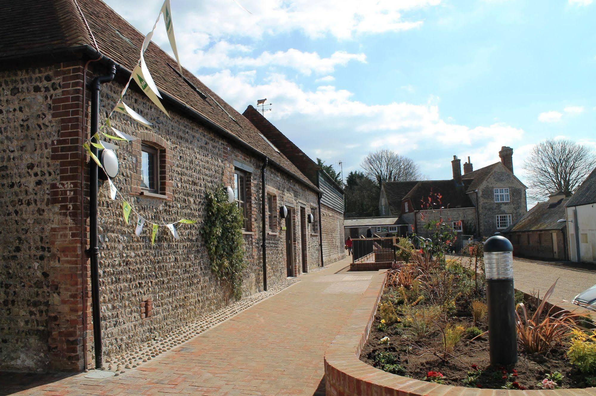 Yha South Downs Hostel Луис Екстериор снимка